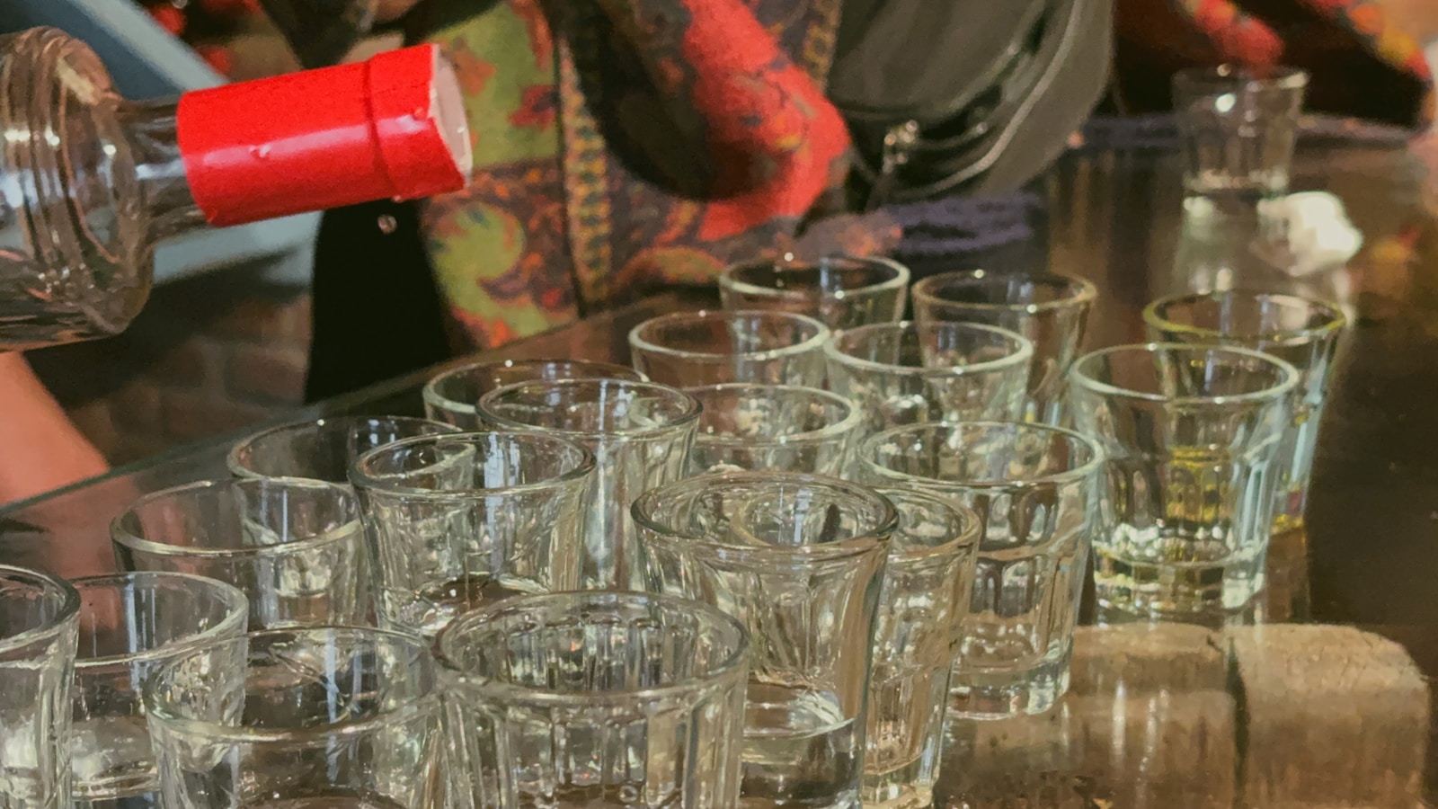New Alcohol Sales Ban in Altai: Weekends and Holidays Affected