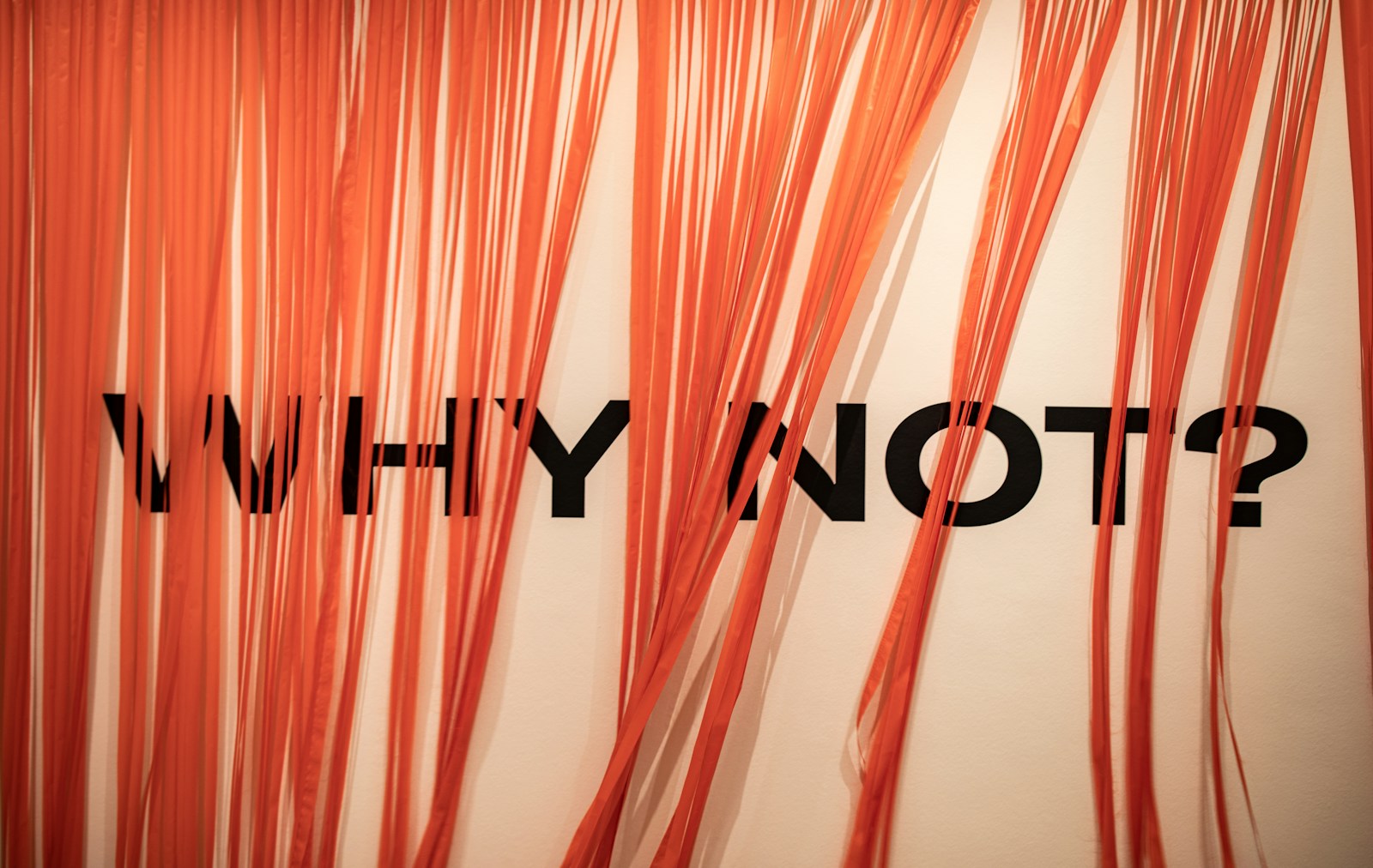 Why Art Curators' Jargon Became a Meme in Modern Culture - Hot