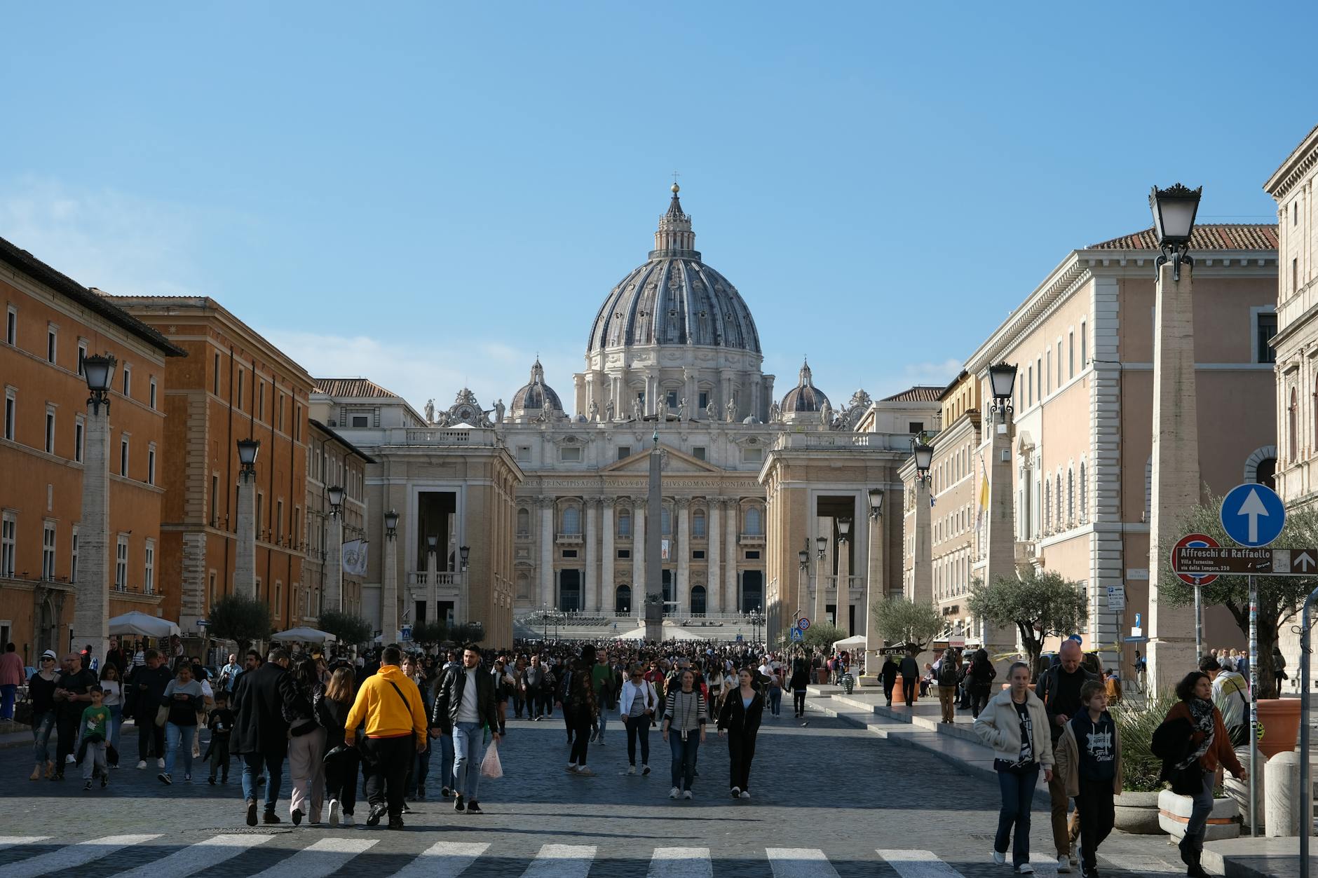 Benedict Cumberbatch to Star in Vatican Heist Adaptation - Cinema