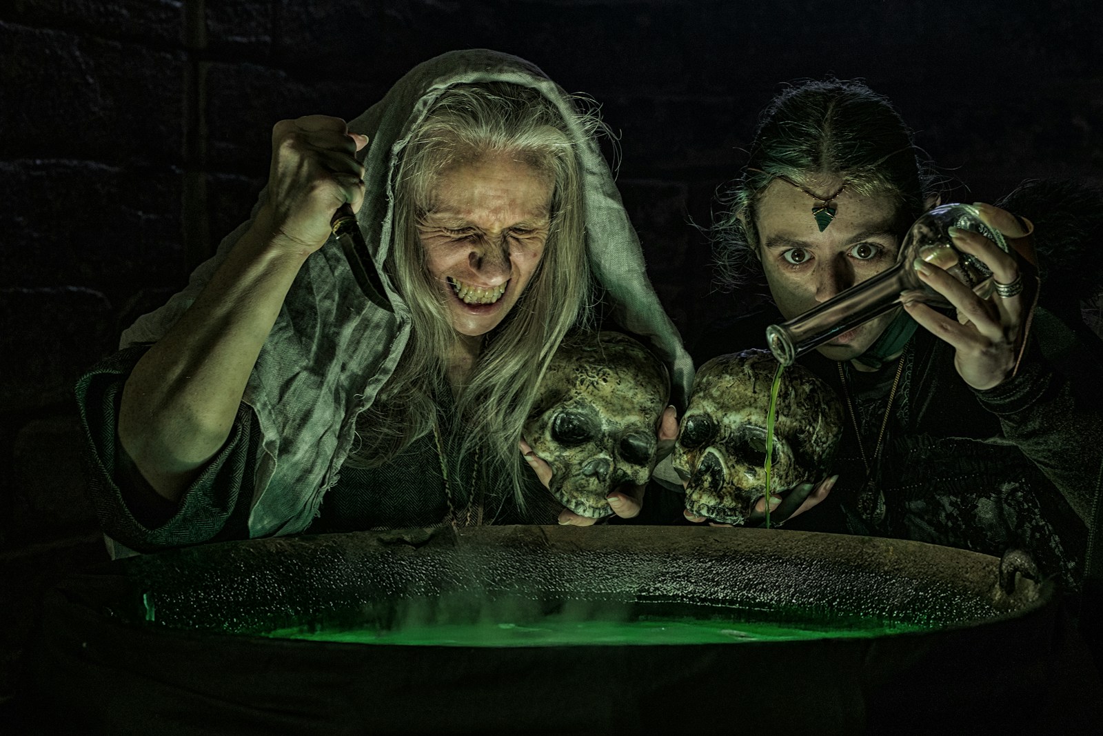 Unveiling Blight Survival: The Intense Medieval Zombie Experience - Game