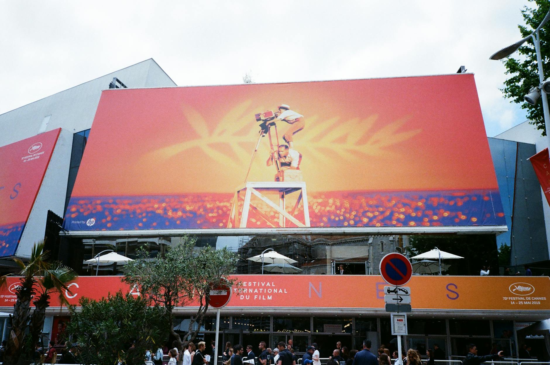 Cannes 2026 Poster Features Iconic Scene from Thelma & Louise - Cinema