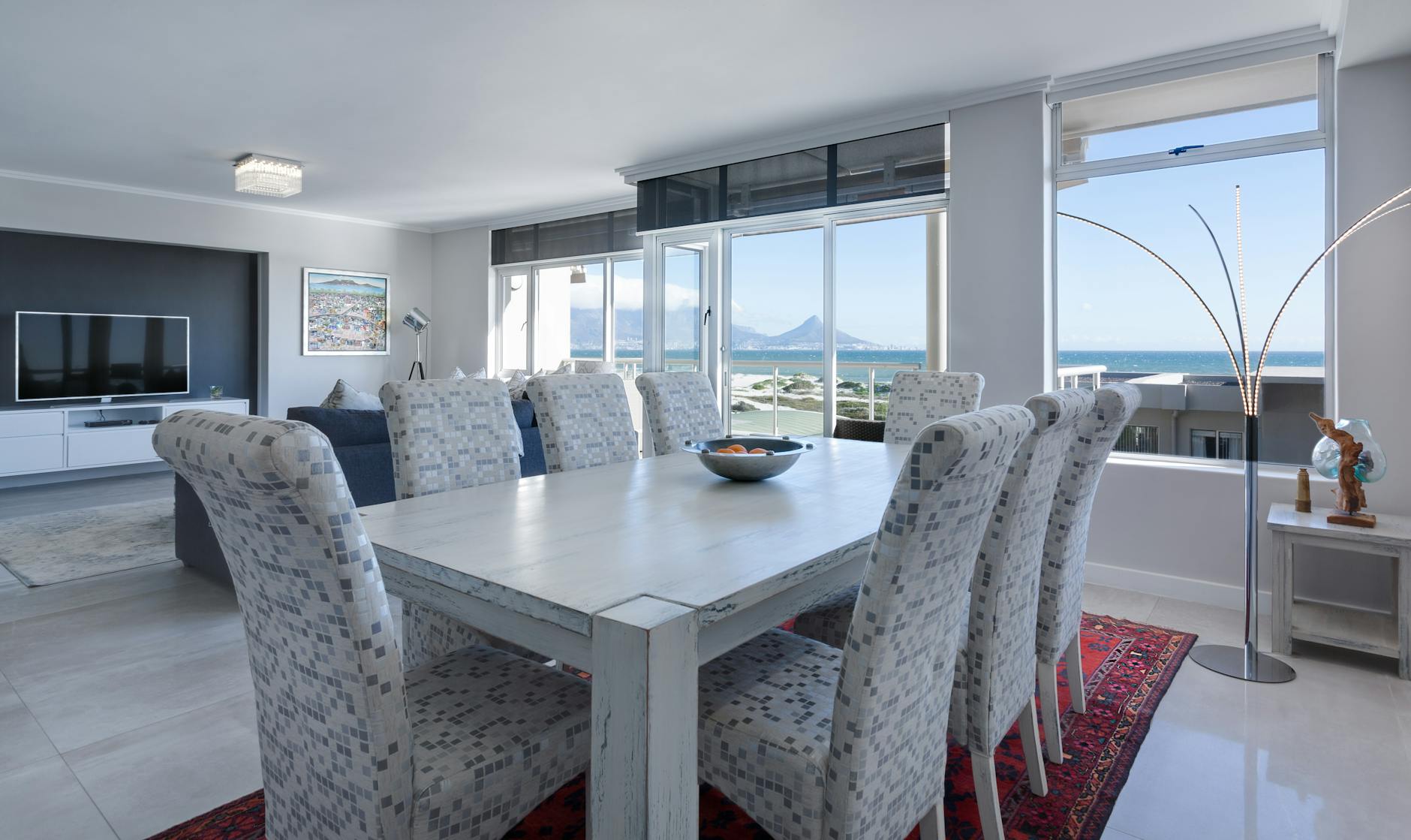 Cape Town Faces Housing Crisis: Digital Nomads Must Return Home - News