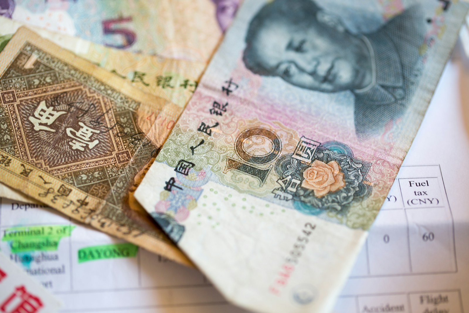 China Extends Visa-Free Travel with Russia for Another Year - News