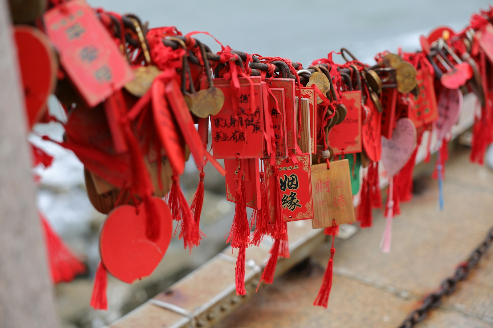 Chinese Man Files for Divorce After Wife Sends $100K to Streamer