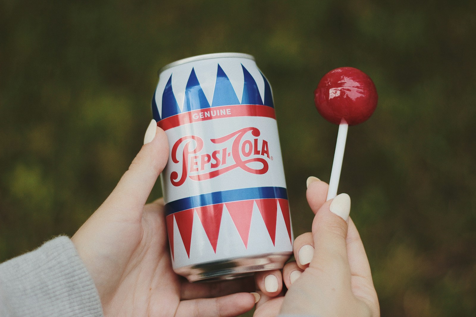 Chupa Chups Unveils Unopenable Lollipop with Fireproof Wrapper - Lifestyle