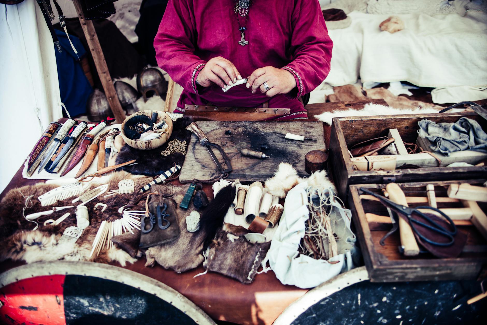 Crimson Desert Player Crafts Stunning Ezio Auditore Lookalike - Game