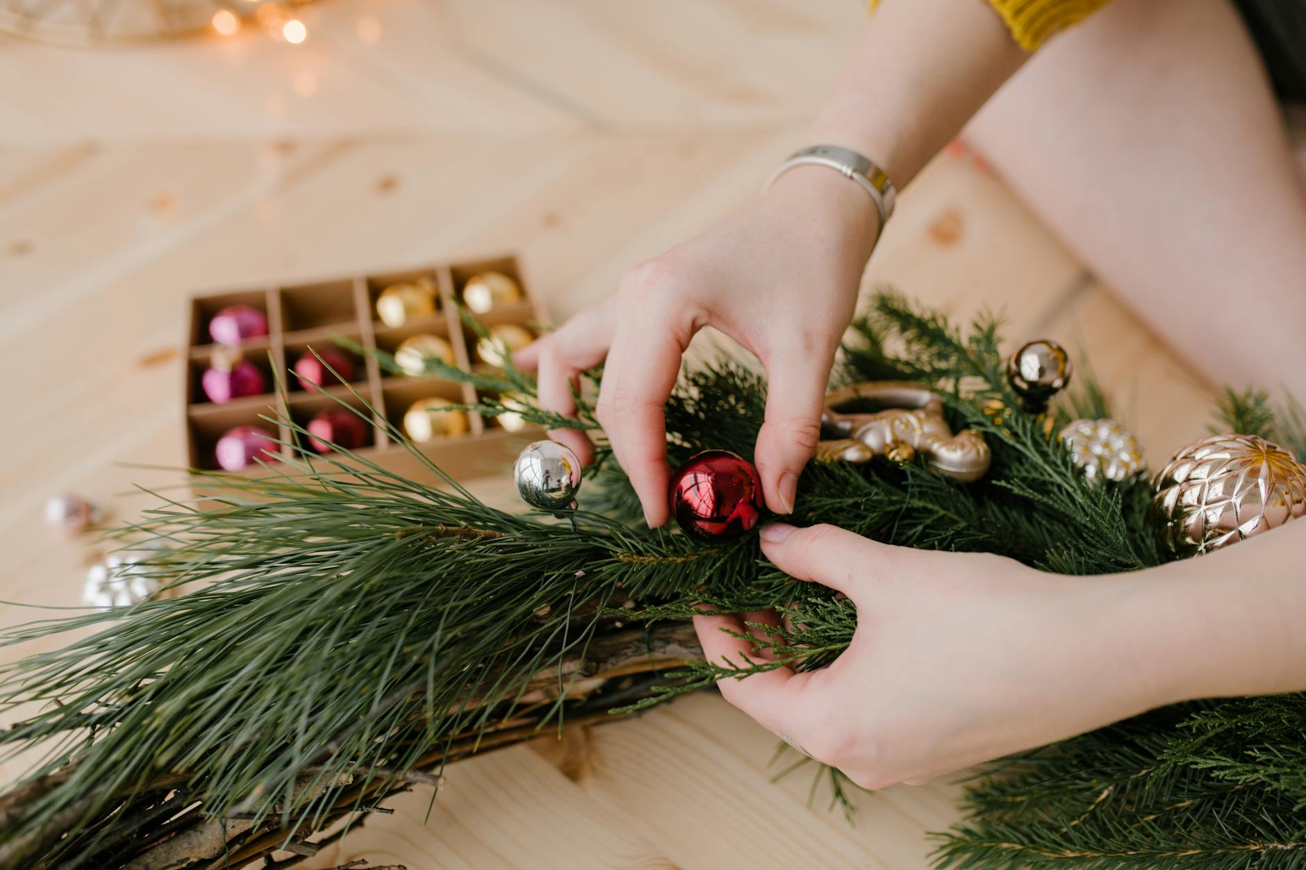 DIY Holiday Ornaments: Creative Ideas for Festive Cheer