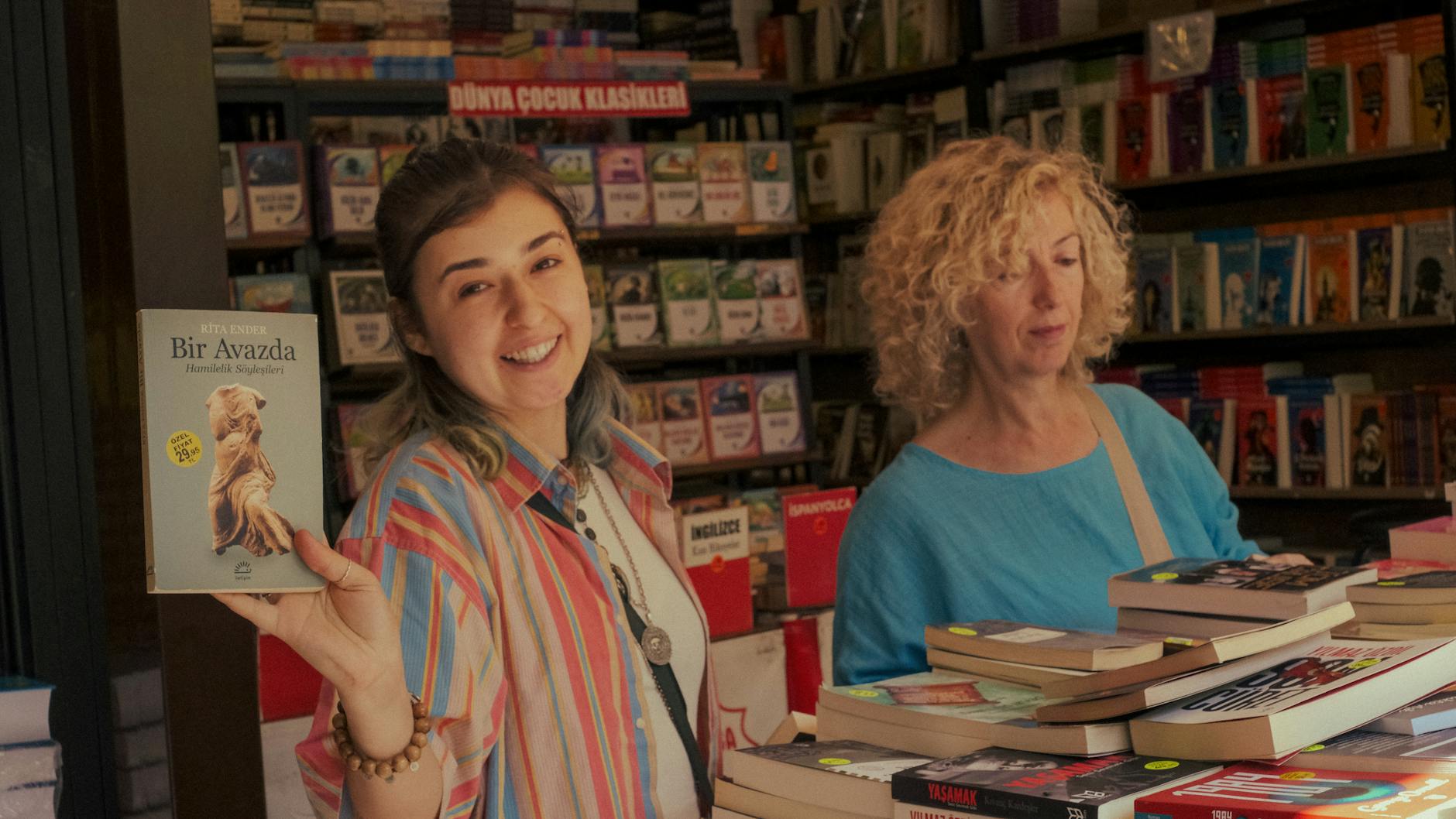 Exploring Censorship: Two Kuwaiti Novels on Book Bans