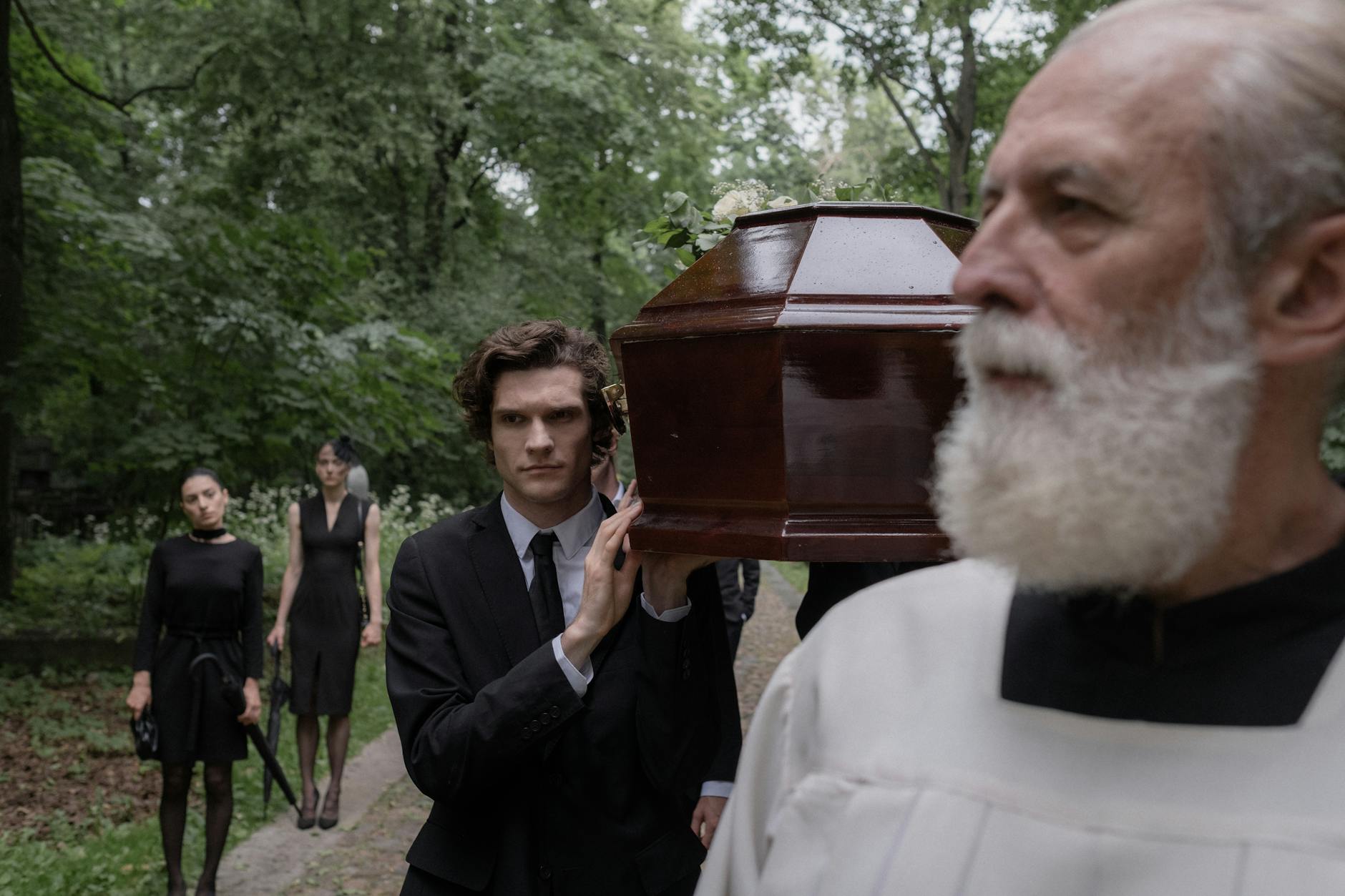 Final Season of Good Omens Drops Trailer Ahead of May Release - Cinema