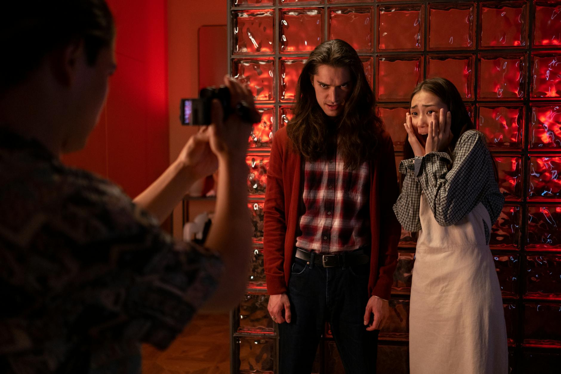 First Look: Jacob Elordi and Margaret Qualley in Ridley Scott's Latest - Cinema