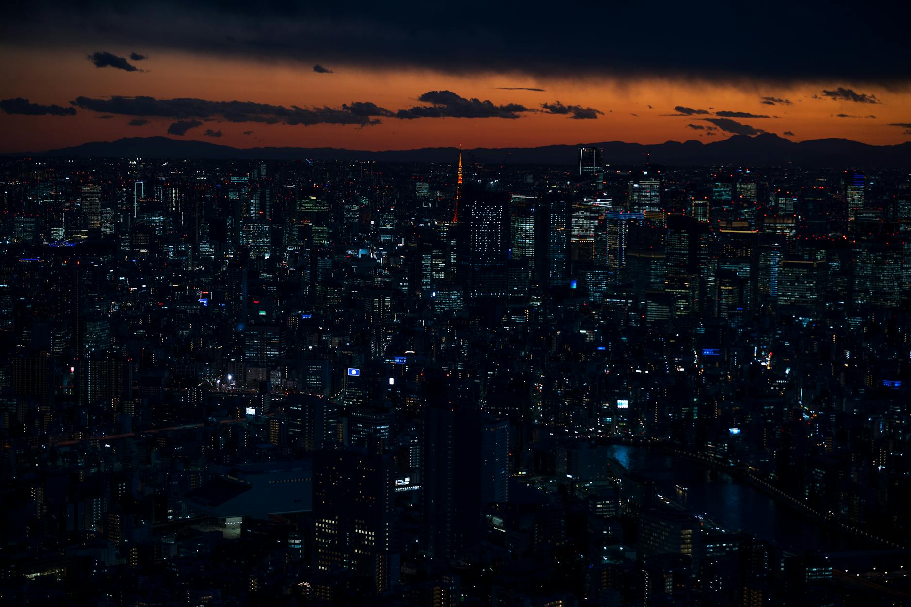Explore Tokyo in Forza Horizon 6: Secrets of the Open World - Game
