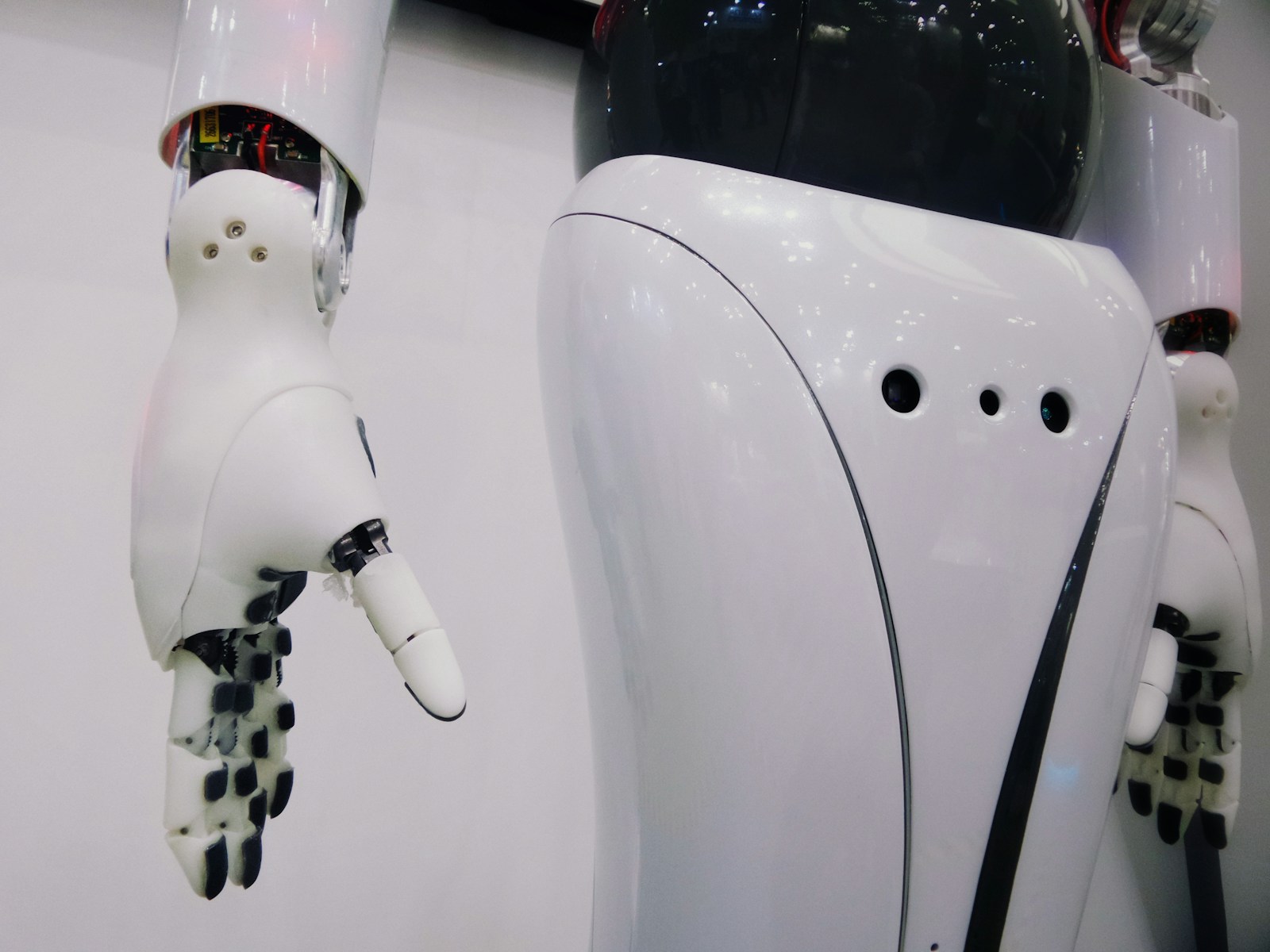 Futuristic Robots Steal the Show at CES 2026 - Tech