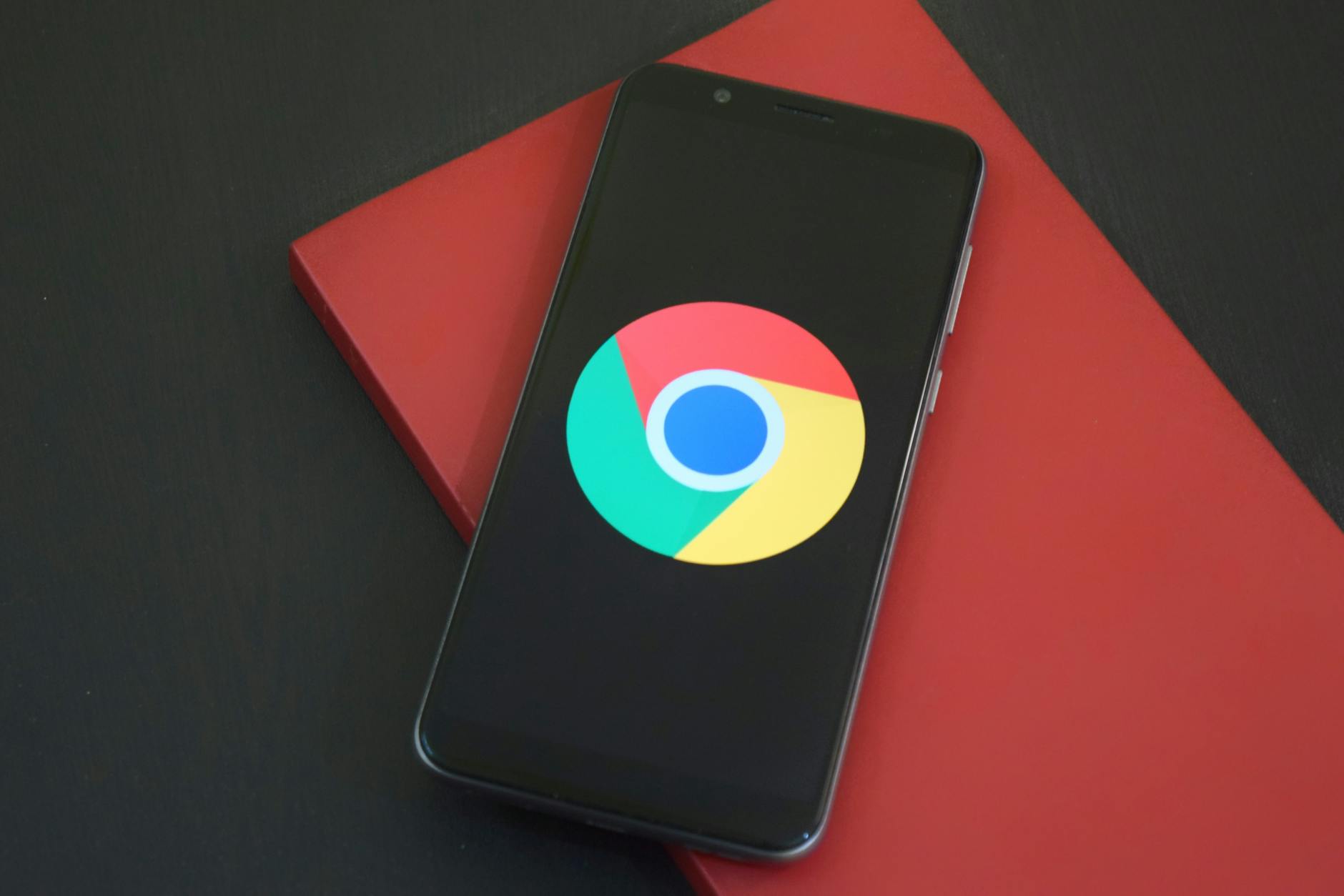 Google Introduces Vertical Tab Panel in Chrome for Enhanced Browsing - Tech