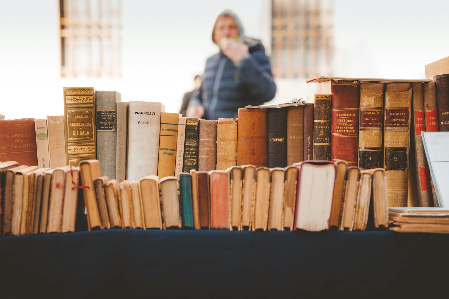 Grigory Oster's Book Sales Surge on Wildberries by 600% - News