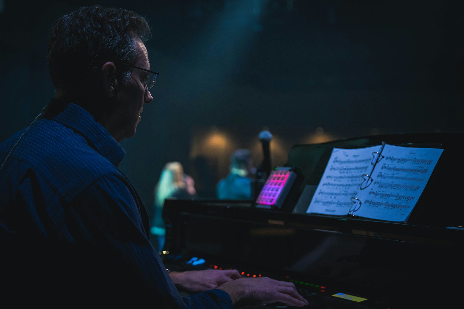 Hans Zimmer Takes the Helm as Sole Composer for Euphoria Season 3 - Music