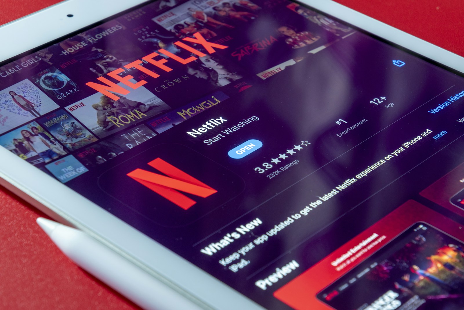 Harry Styles' Concert Teaser Drops on Netflix: What to Expect - Music