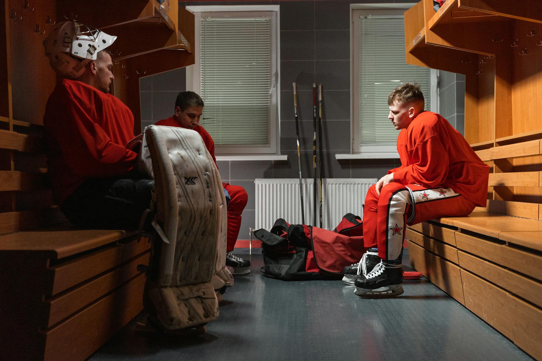 Hockey Meets Drama: Anton Lapenko Stars in 'The Seventh Player' - Cinema