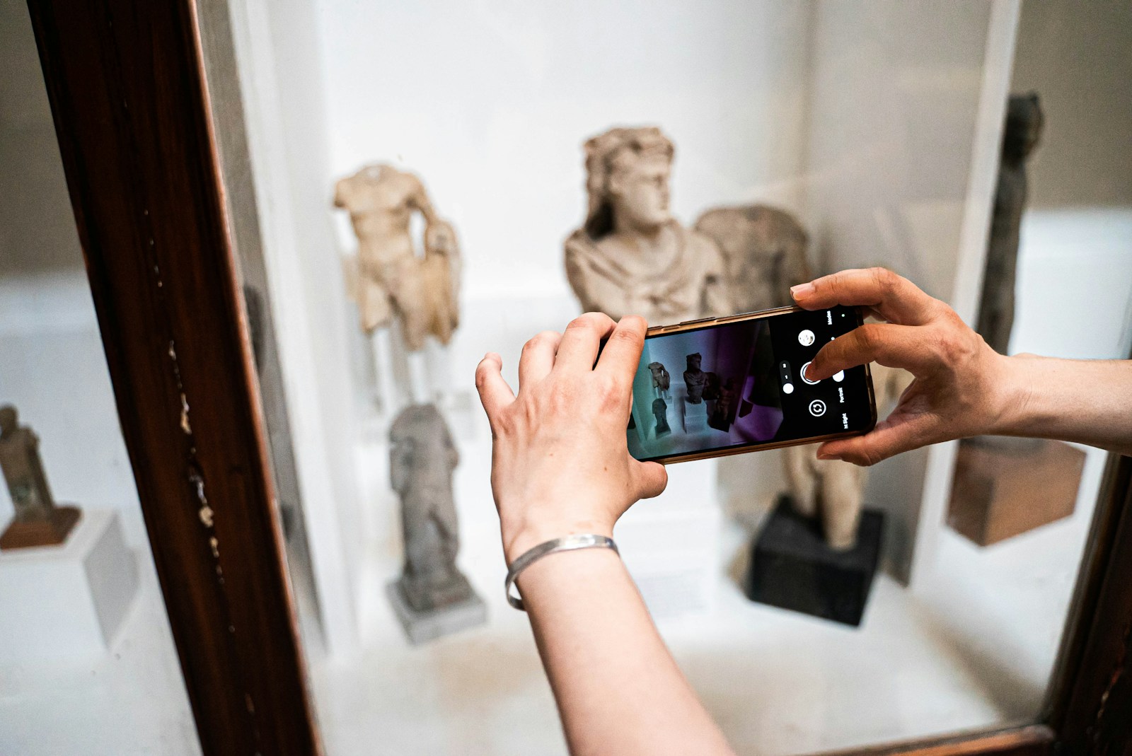How Technology is Revolutionizing Art: Past, Present, and Future