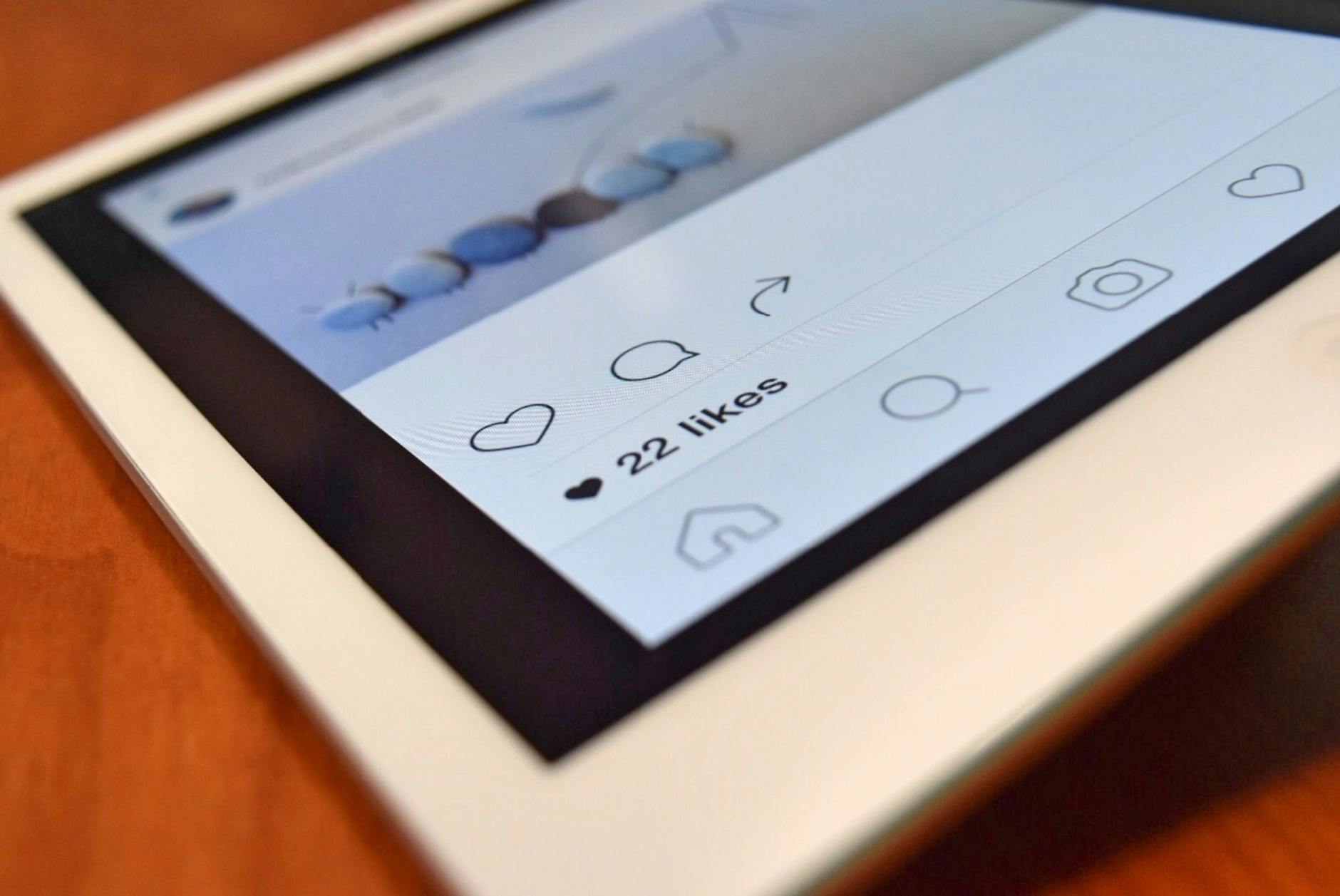 Instagram Introduces Comment Editing Feature for 15 Minutes - News