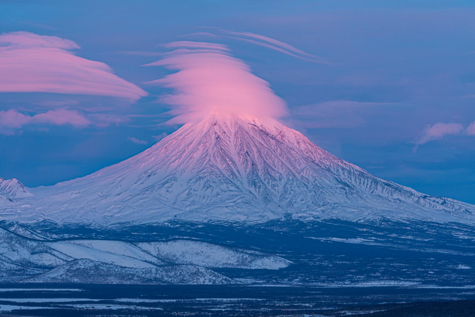 Massive Snow Drifts in Kamchatka Reach Over Two Meters This January