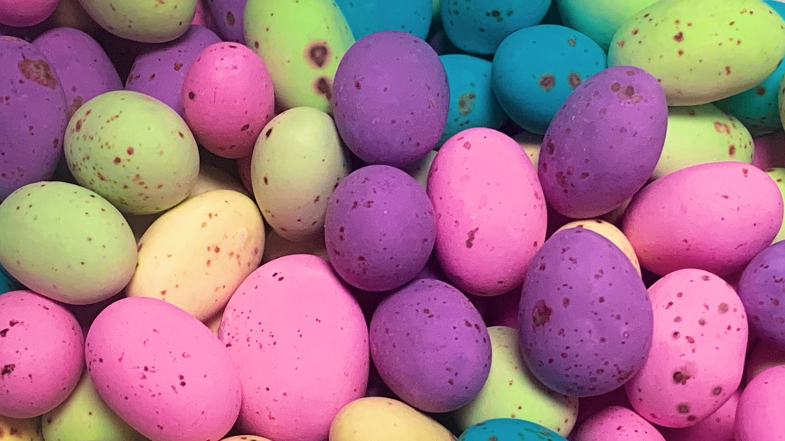 Last Chance for Easter Eggs on Amazon Before They Sell Out! - Lifestyle