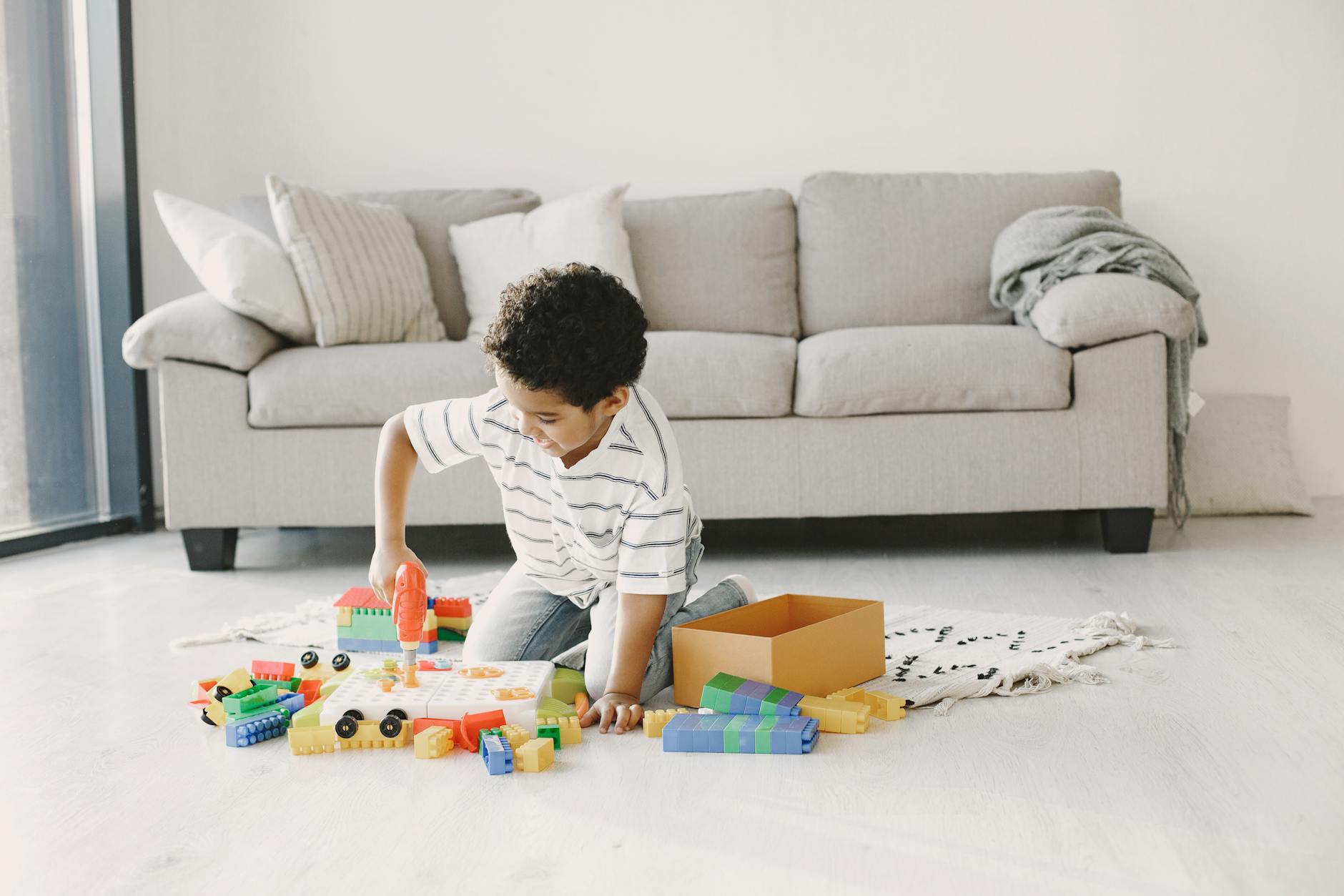 LEGO Icons: Must-Have Decor Sets for Every Nerd's Living Room