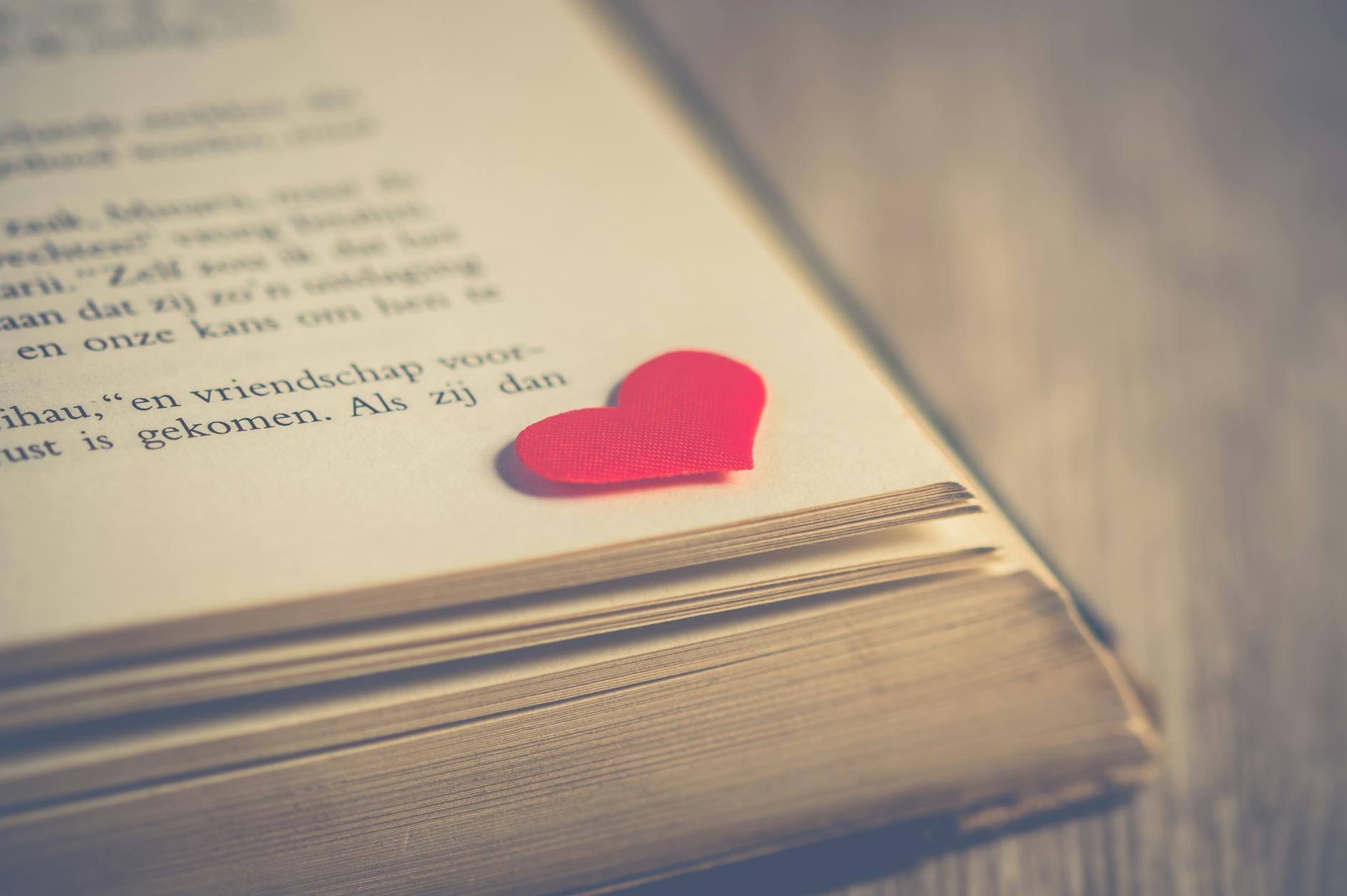 Literary Characters with Major Relationship Red Flags Revealed