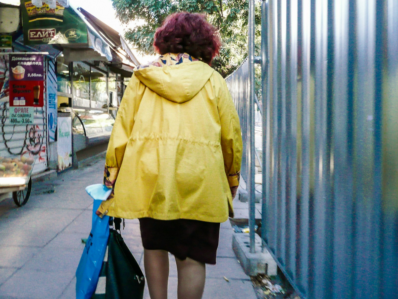 Love on the Streets: How Homeless Women Form Relationships - Adult