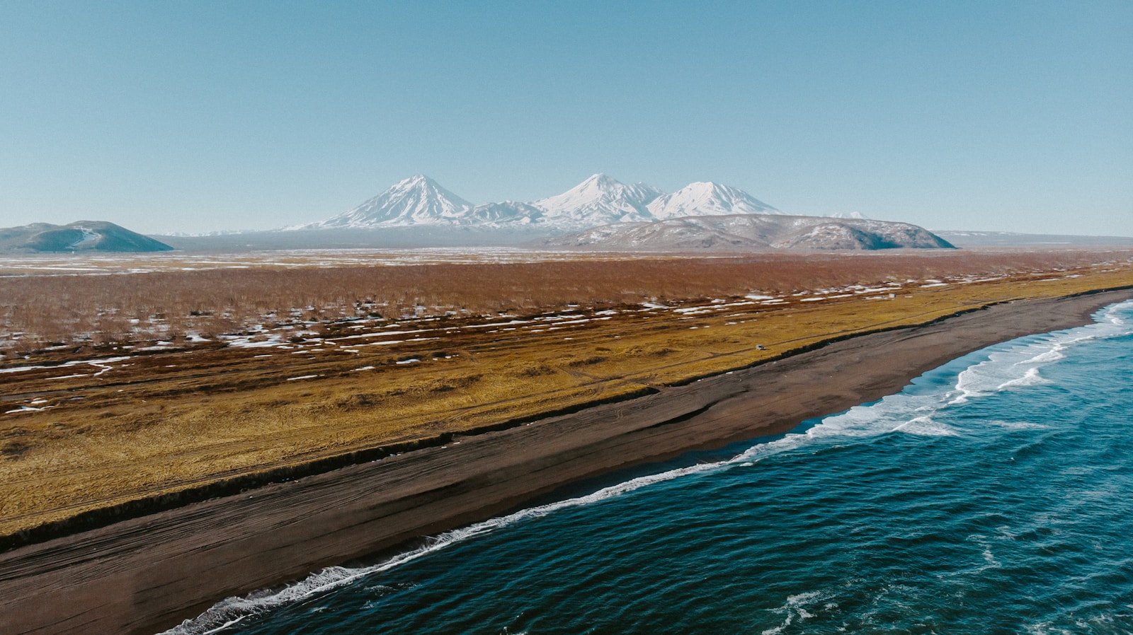 Top Luxury Vacation Spots in Russia: Putorana Plateau & Kamchatka - Lifestyle