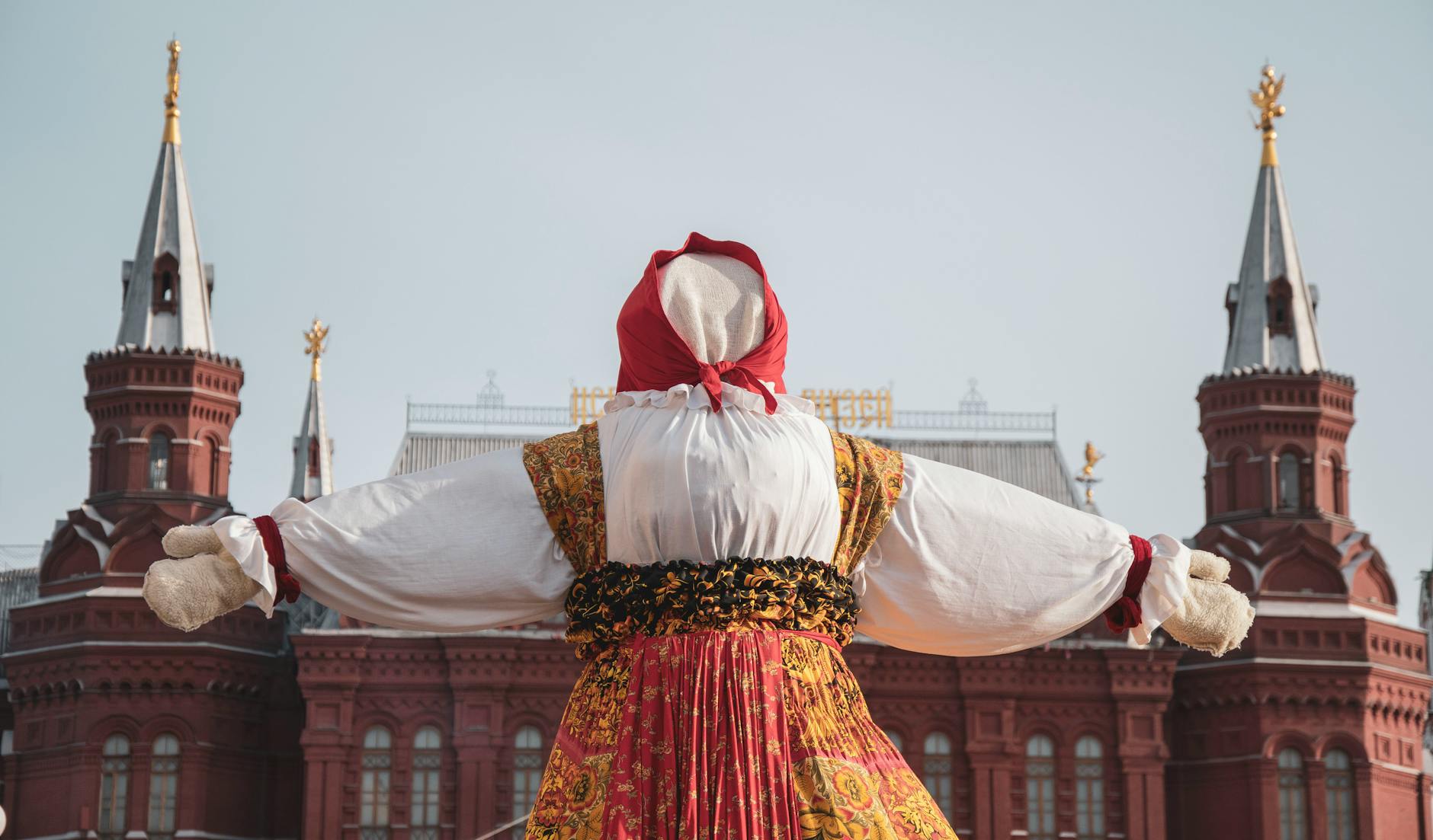 Moscow's Best Pancake Spots to Celebrate Maslenitsa Week - Lifestyle