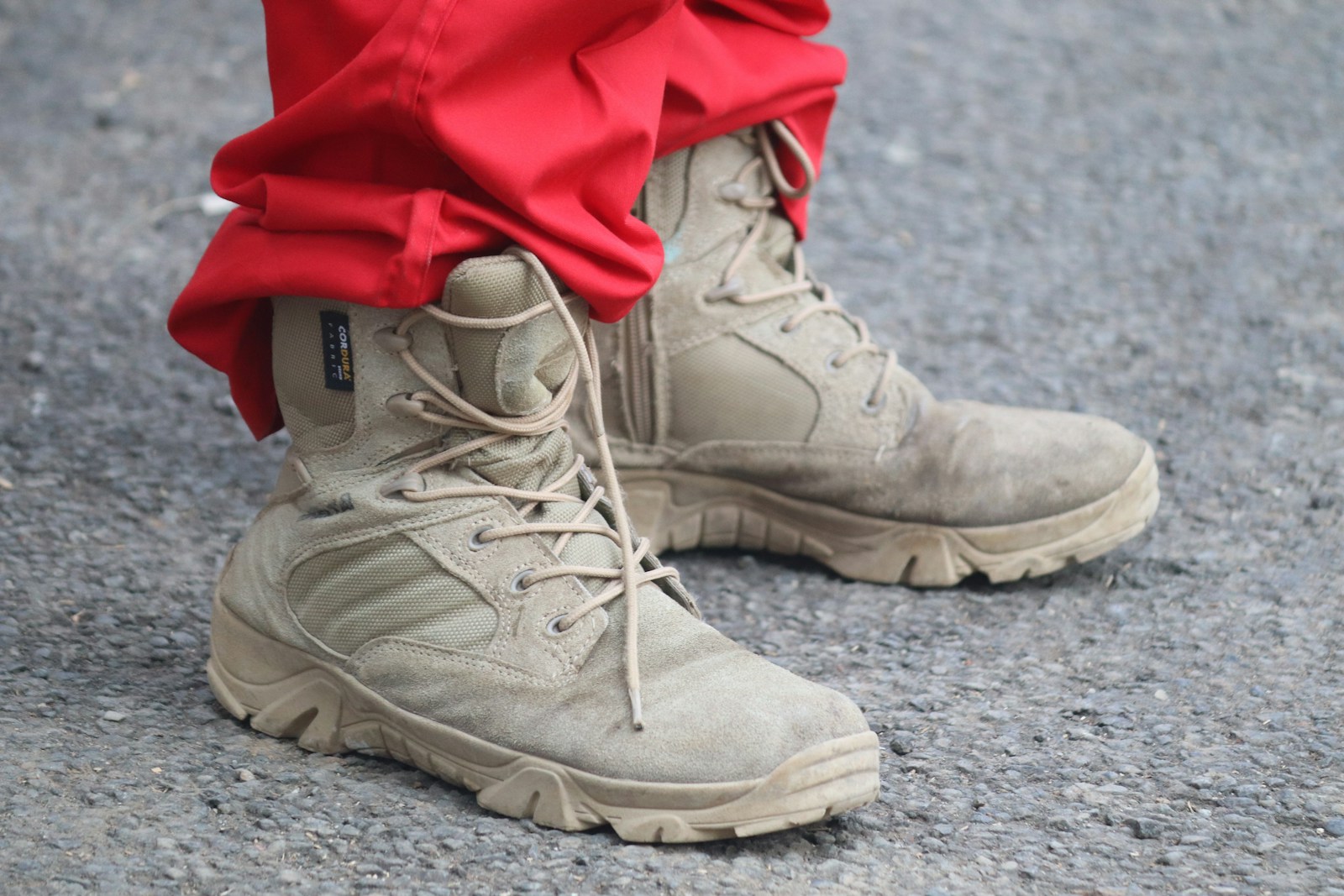 Massive Attack and Tom Waits Drop Political Single 'Boots on the Gr... - Music