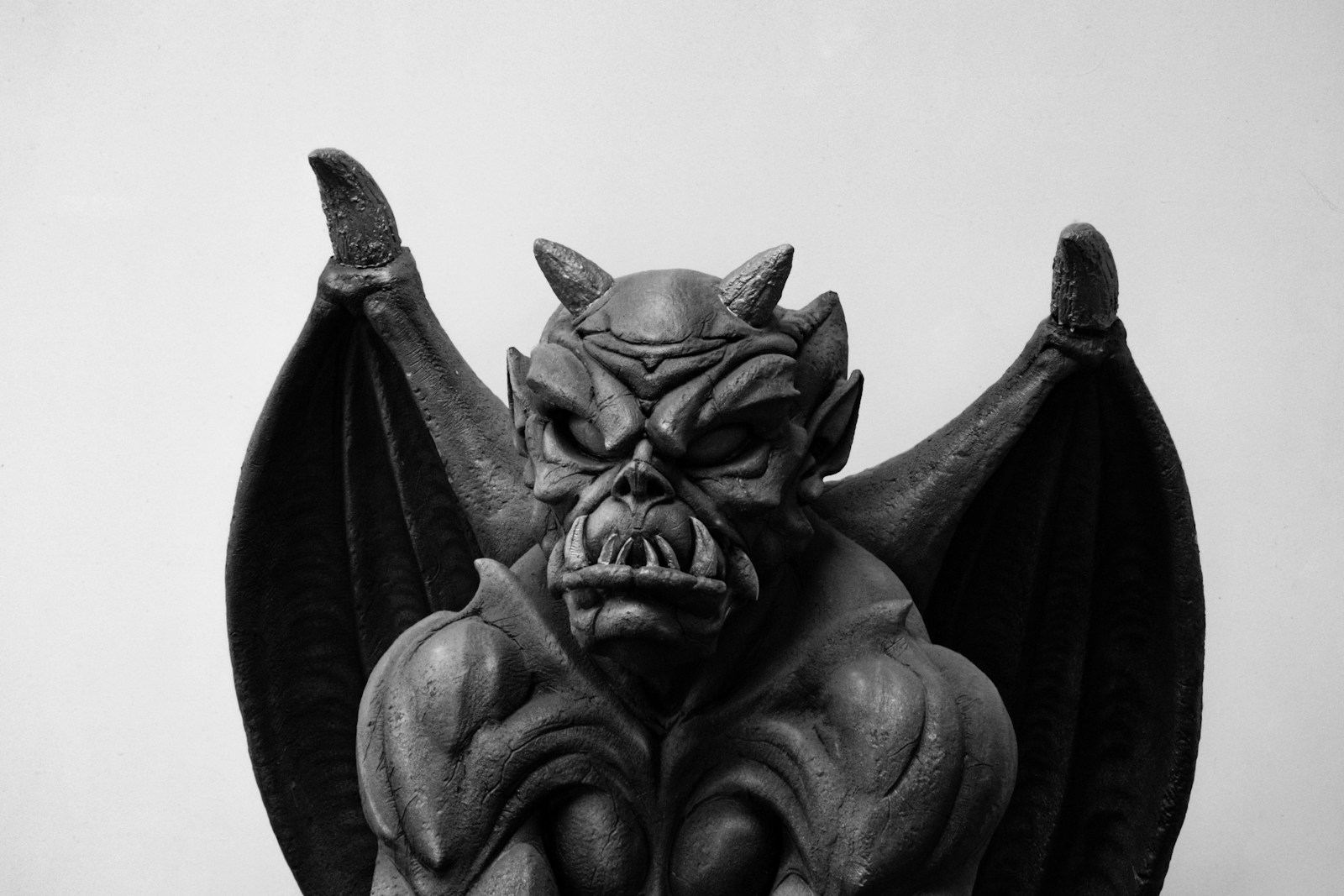 Mastering Optional Bosses in Resident Evil Requiem: A Guide - Game