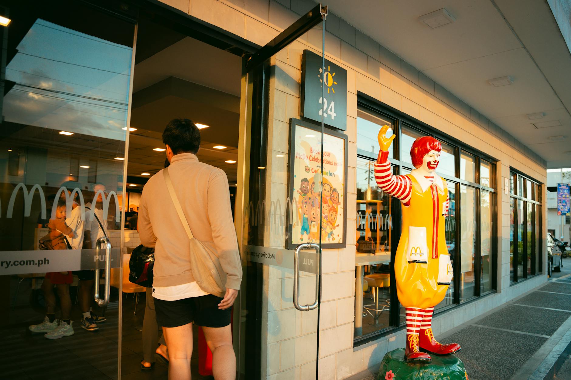 McDonald's Unveils Archie: The Quirky Gamer Accessory for Turkey - Lifestyle