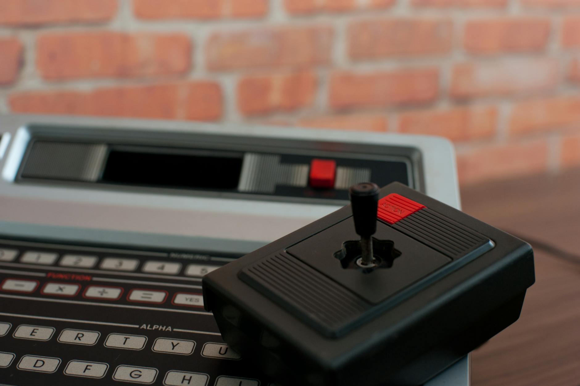 Exploring the Microvision MB: A Retro Gaming Treasure from 1979 - Game