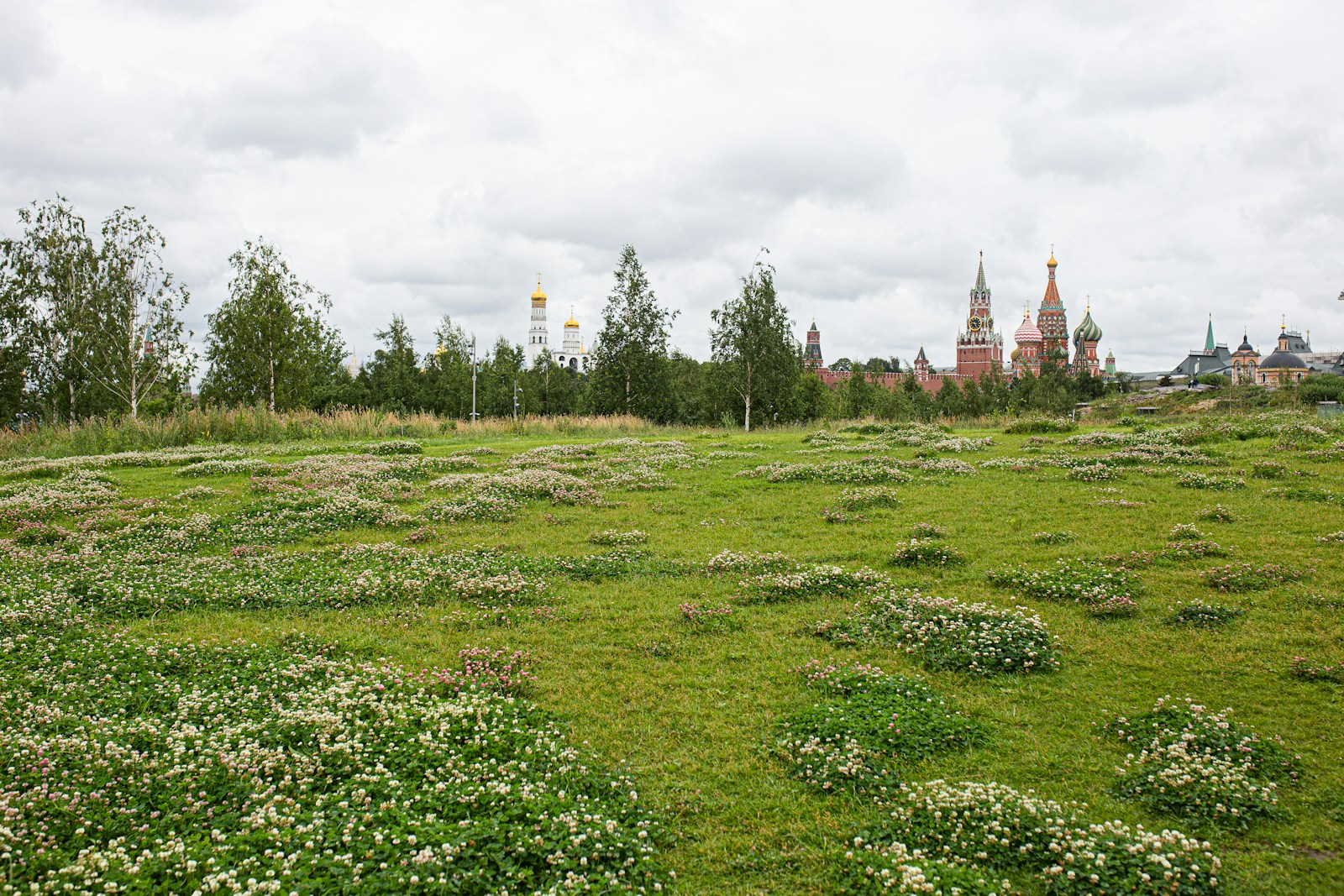 Moscow to Use AI for Protecting Green Spaces and Cultural Heritage