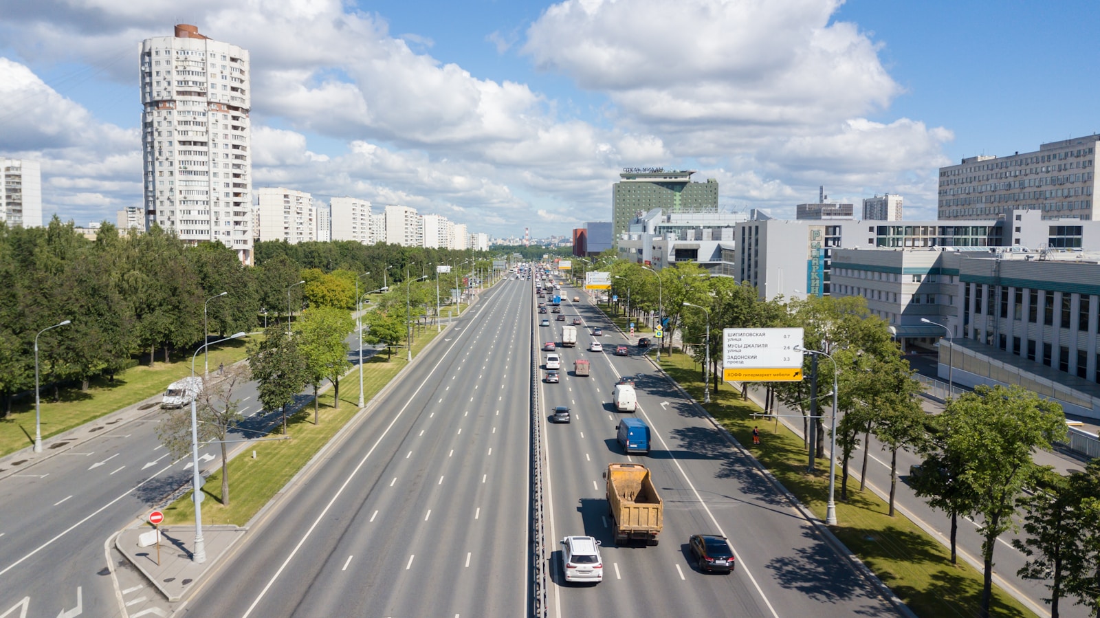 Moscow's Parking and Transit Rates Set to Change in January 2026