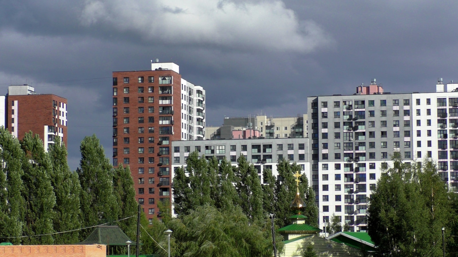 Moscow Residents Seek Psychological Help for Life's Meaning Crisis