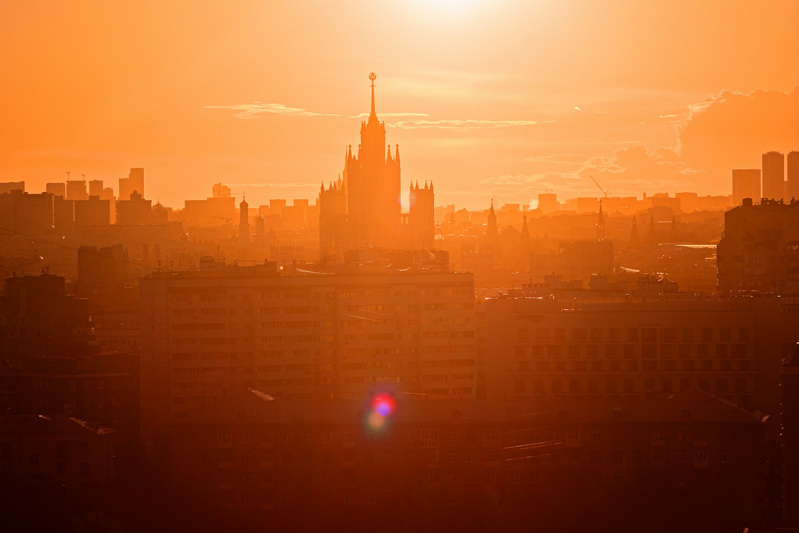 Moscow's Sunshine Hours Drop: 2025 Sees 4% Less Sunlight