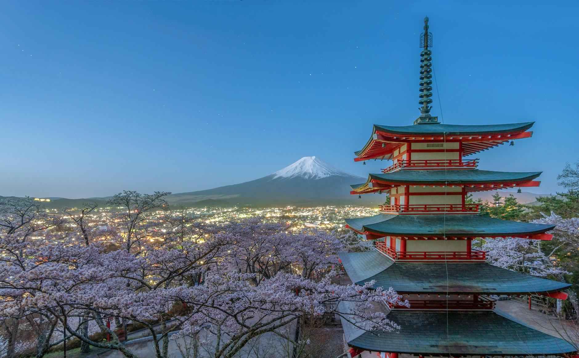 New Tourist Train to Mount Fuji Exclusively for Foreign Visitors - Lifestyle