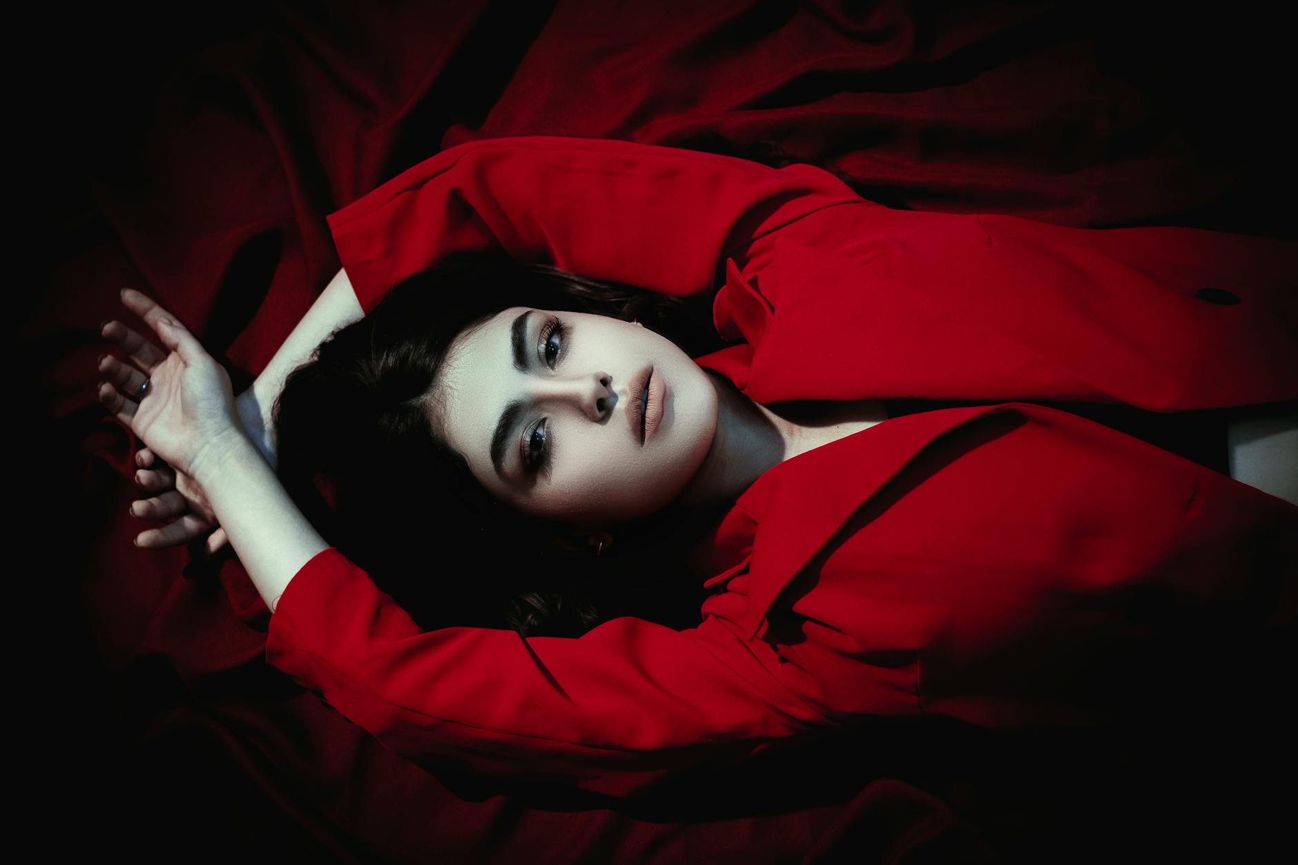 Nadia Fares, Star of 'Crimson Rivers,' Passes Away at 45 - Cinema