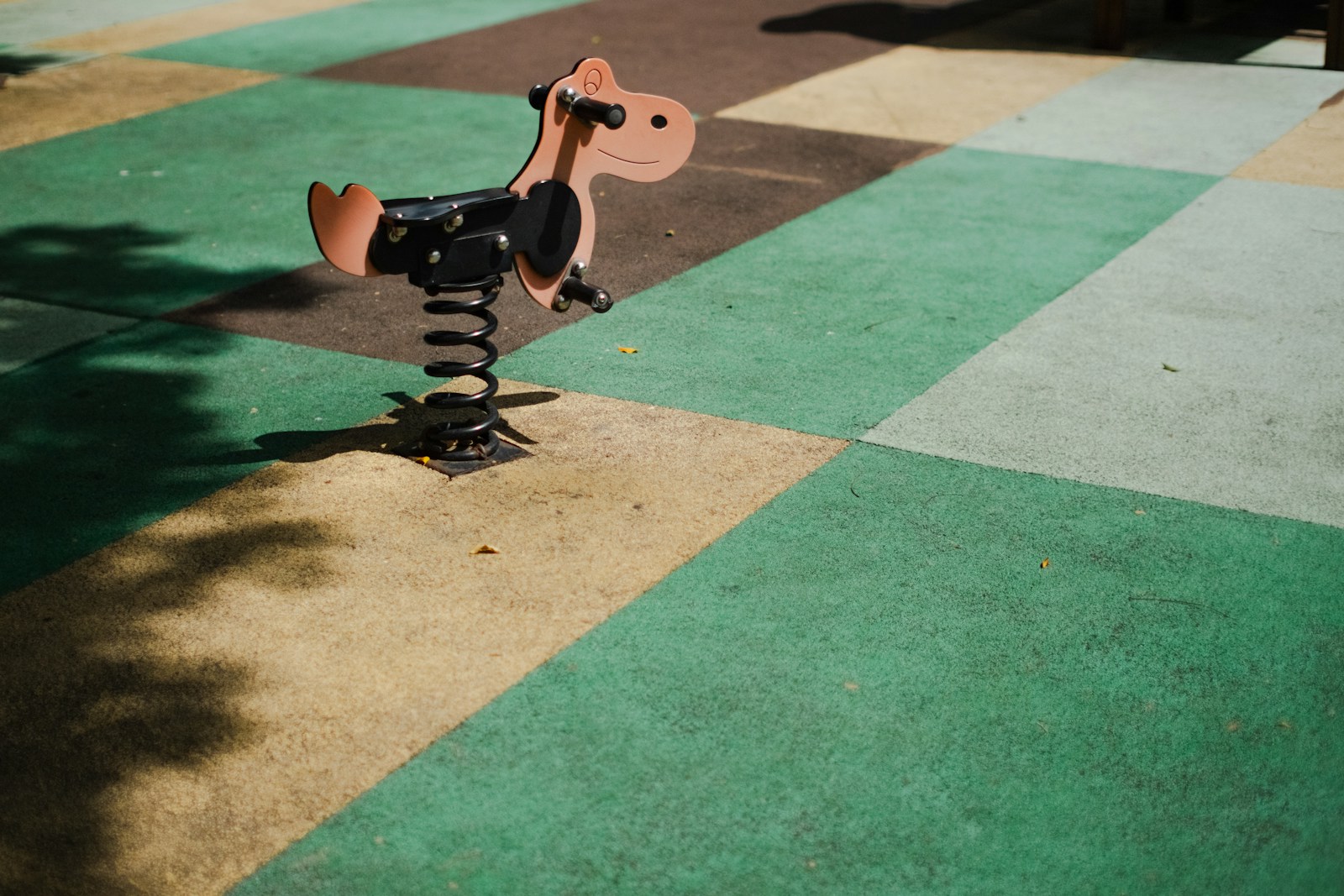 Norbert the Skateboarding Pig Breaks Guinness World Record!