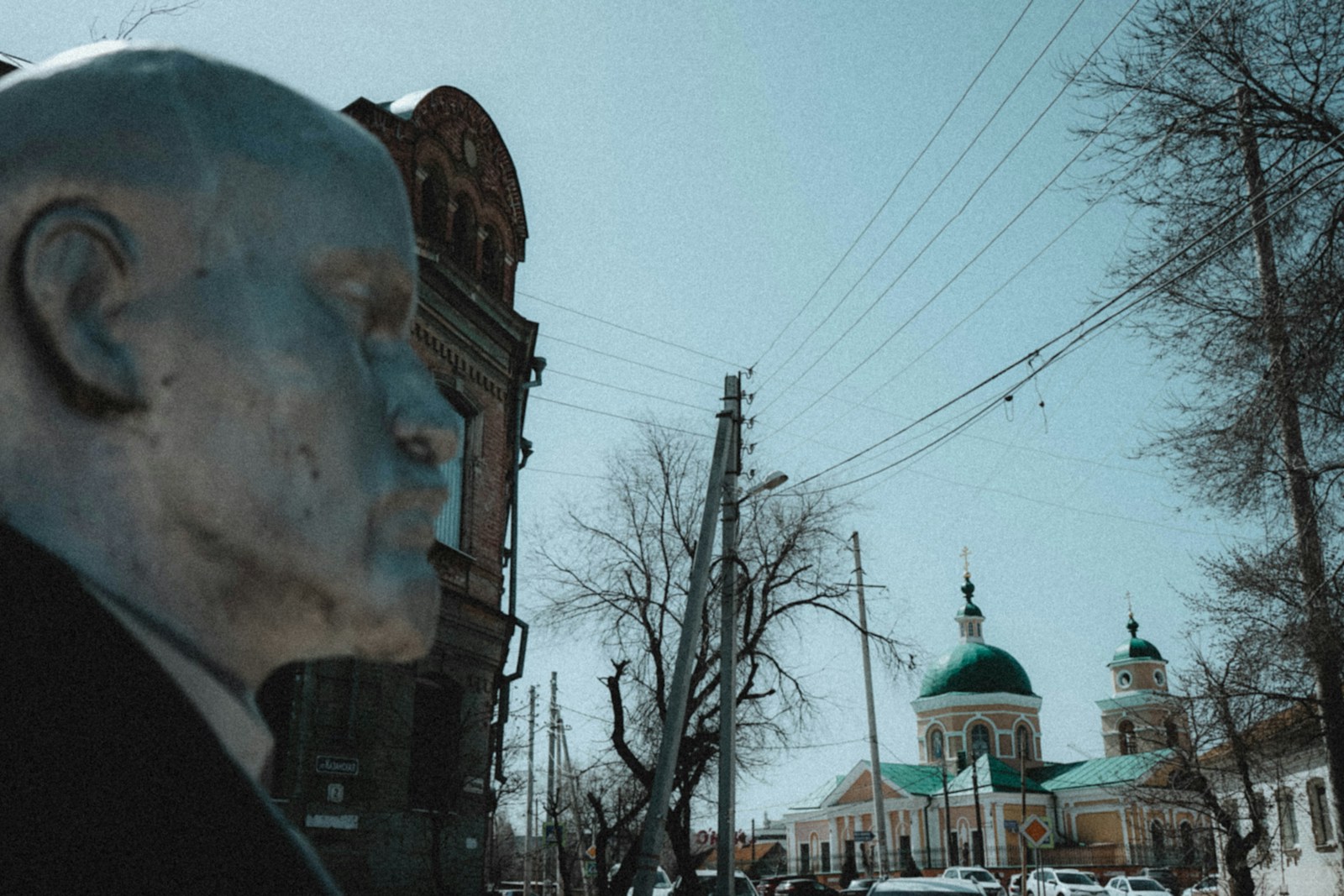 Exploring 'Nouvelle Vague' and 'Finikiyiskaya Skhema': A Cinematic...