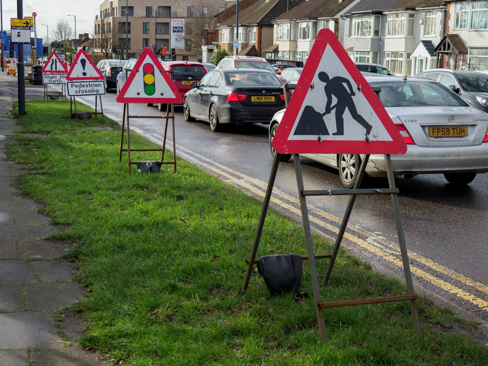 Oxfordshire Residents Face 103-Year Wait for Road Repairs