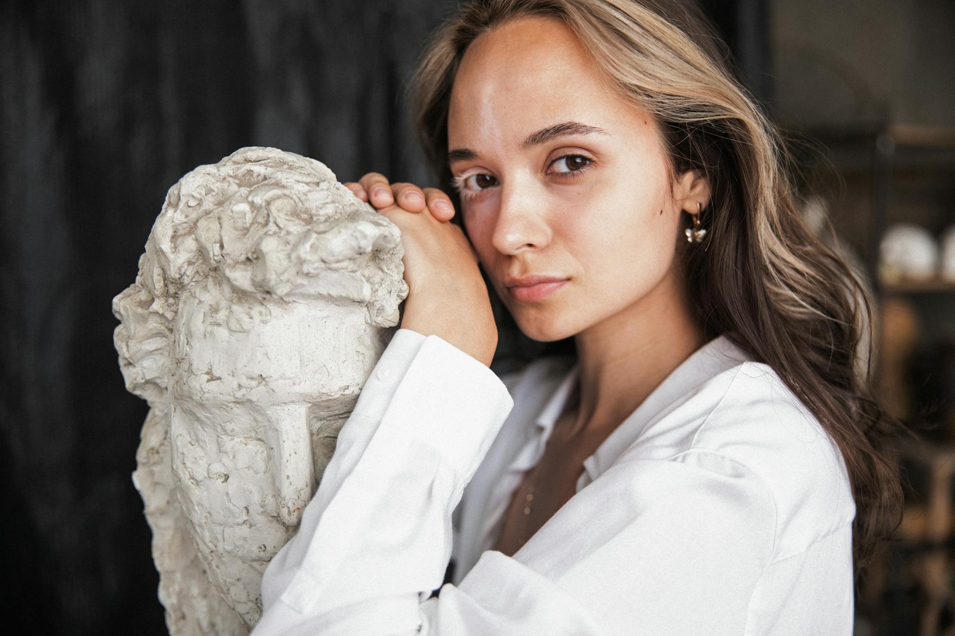 Exploring the 'Pikova Dama': Modern Muses or Materialistic Mavens? - Lifestyle