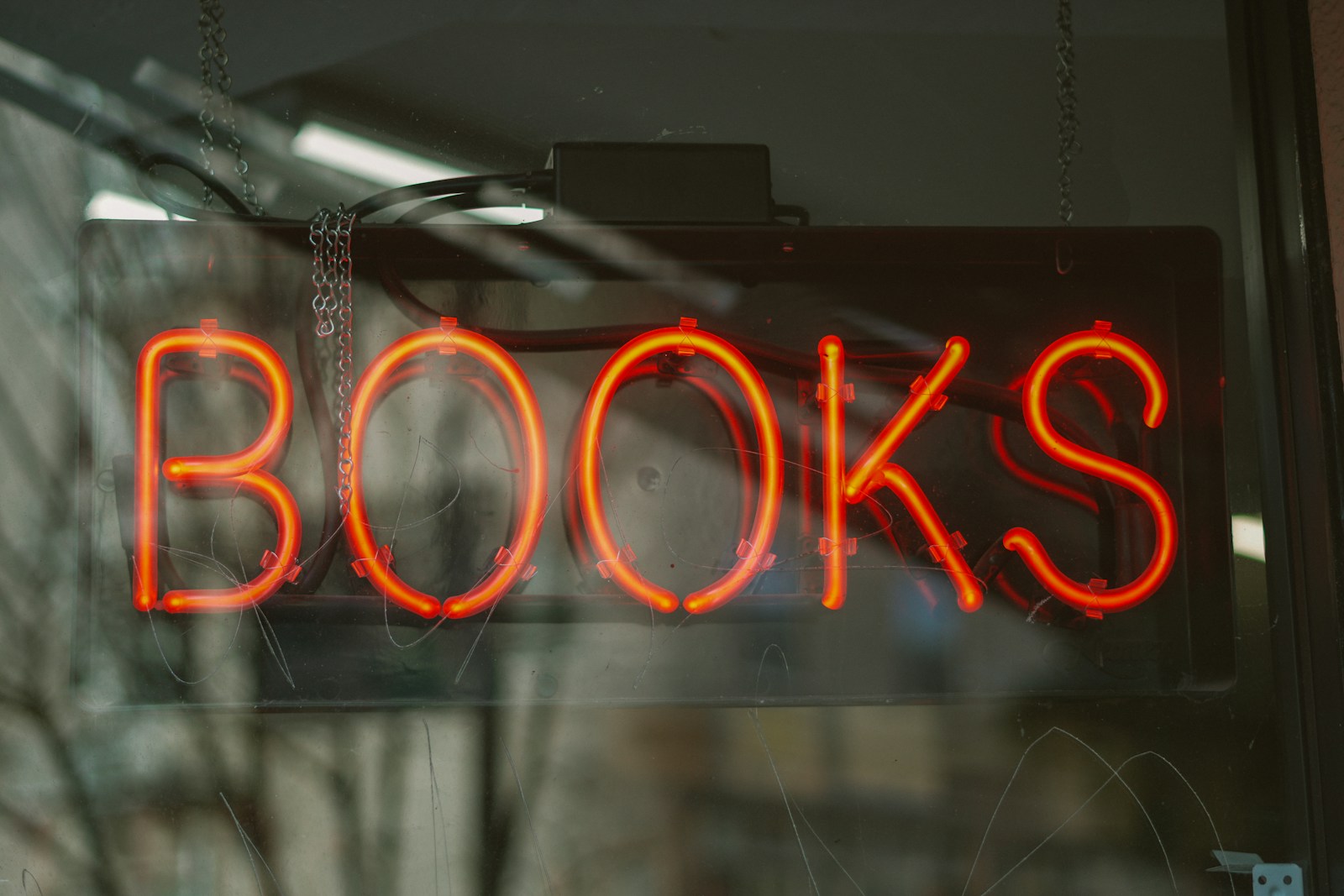 Popcorn Books Shuts Down: What This Means for Readers and Authors