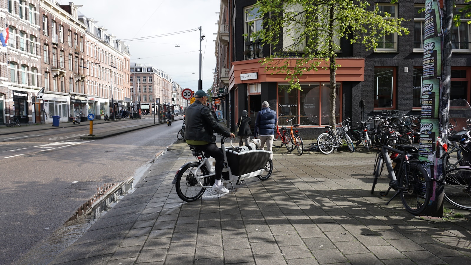 Putin Proposes New Rules for Electric Bike Use on Sidewalks - News