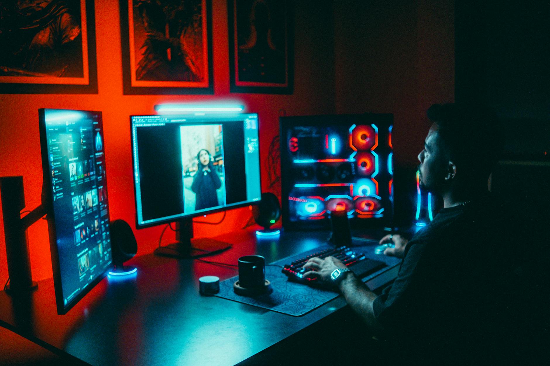 Qewbite: The YouTuber Shaping Generations of Geek Culture - Hot