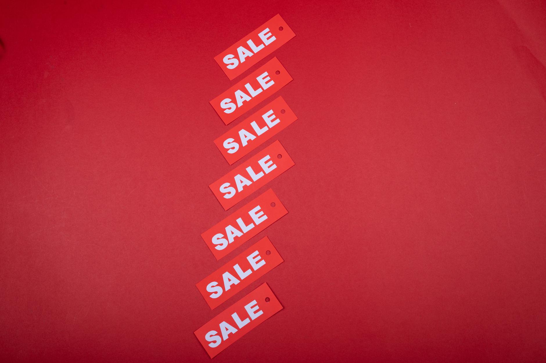 Record-Breaking Sale: Sealed Pokémon Red Fetches Gold Prices - Game