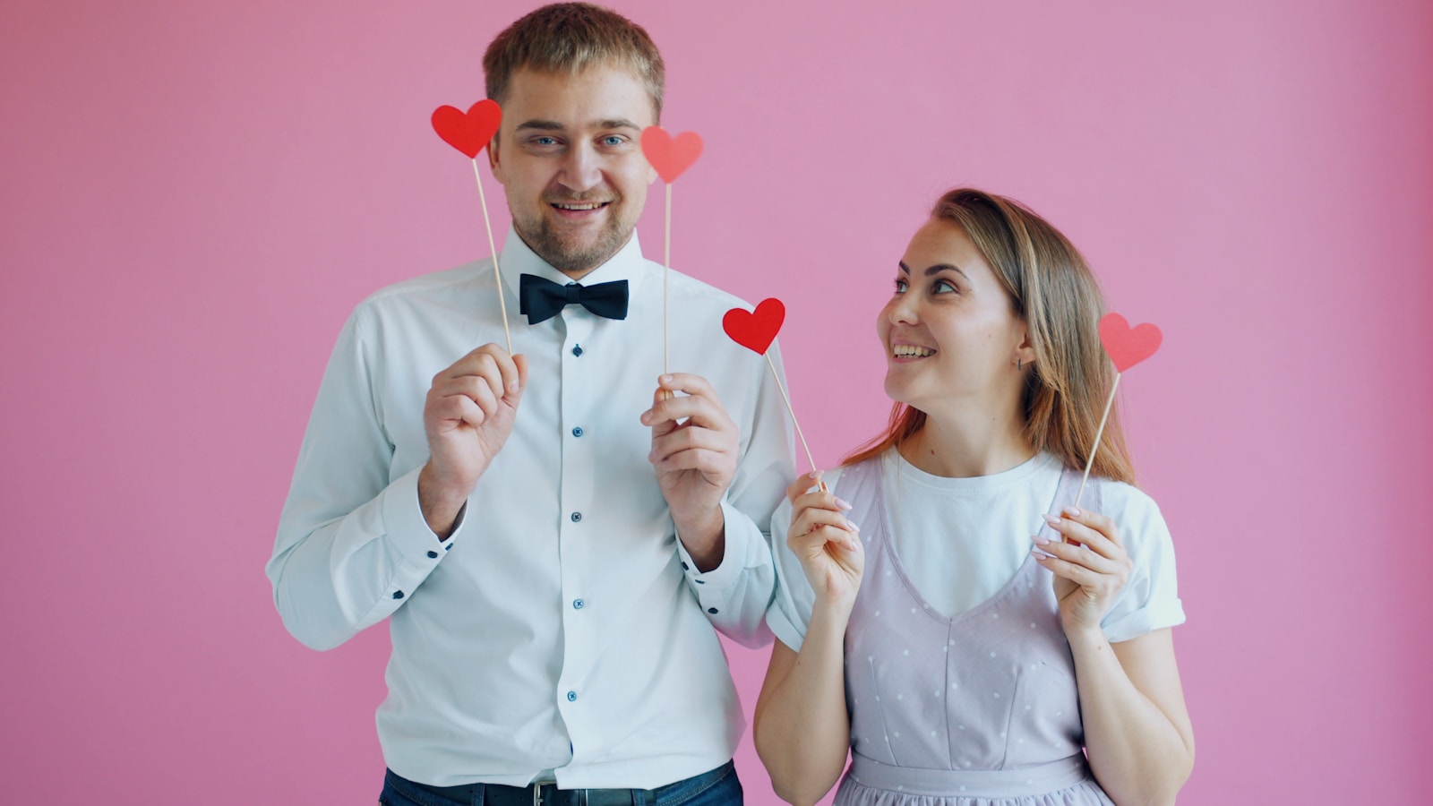 Majority of Russians Support First Date Sex, New Study Reveals