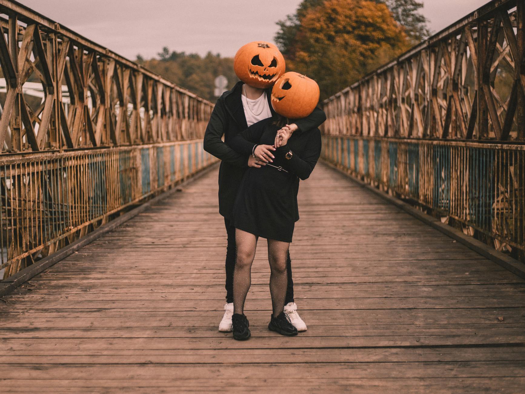 Russians Embrace Orange Goods Ahead of Halloween Festivities
